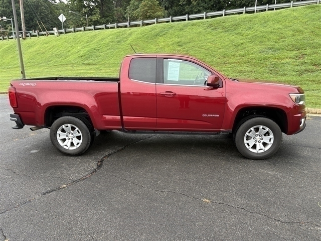 2017 Chevrolet Colorado LT