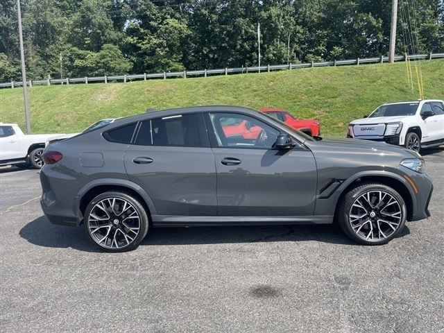2022 BMW X6 M Base