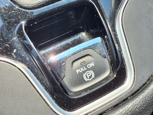 2021 Jeep Cherokee Altitude