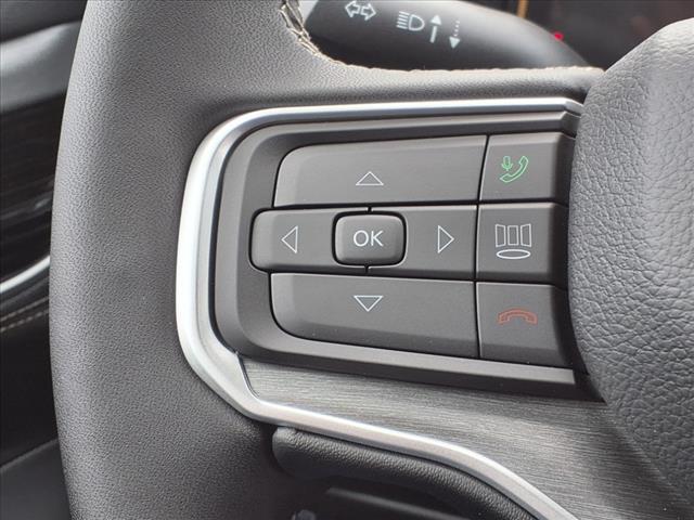 2025 Jeep Wagoneer Base