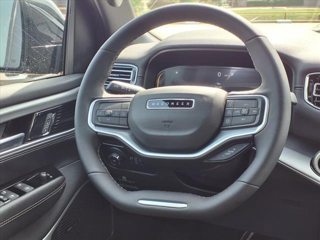 2025 Jeep Wagoneer Base
