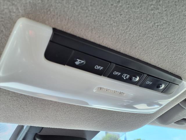 2024 Nissan Versa 1.6 SR