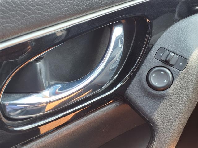 2017 Nissan Rogue Sport SL