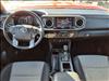 2022 Toyota Tacoma TRD Off-Road V6 - thumbnail 11
