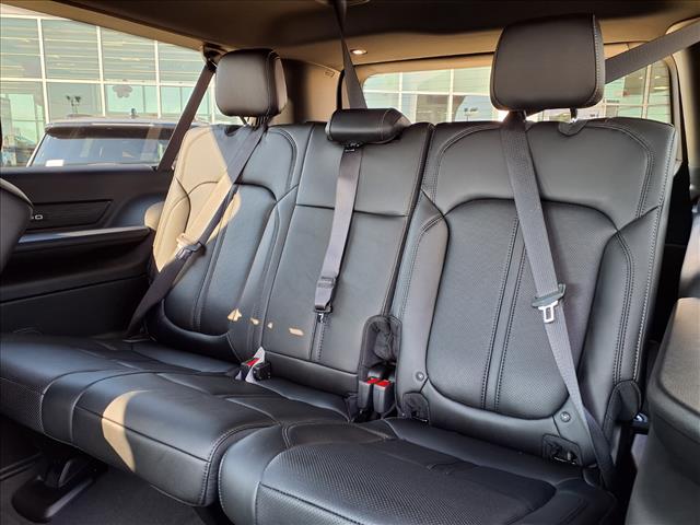 2025 Jeep Wagoneer L Series II