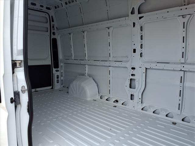 2025 RAM ProMaster Base