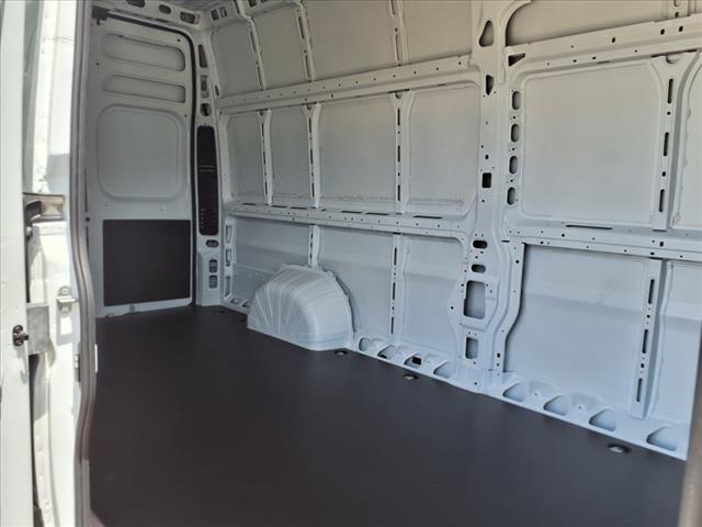 2025 RAM ProMaster Base