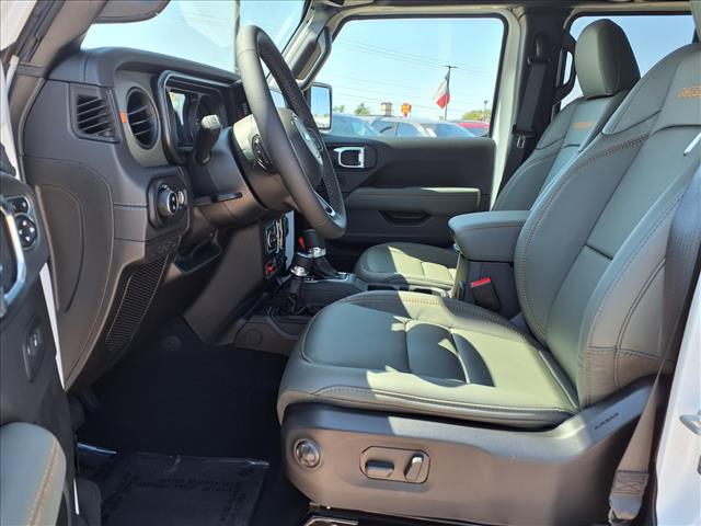 2025 Jeep Gladiator Mojave