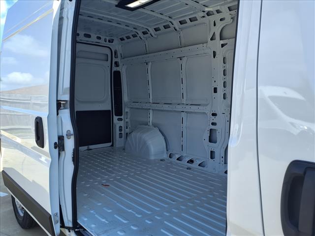 2026 RAM ProMaster 159 WB High Roof Cargo