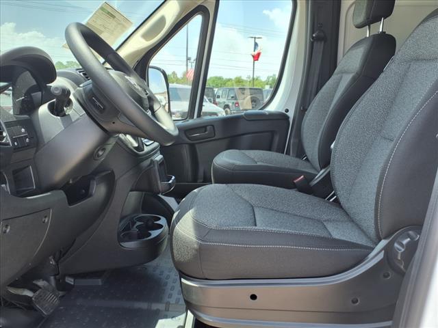 2025 RAM ProMaster Base