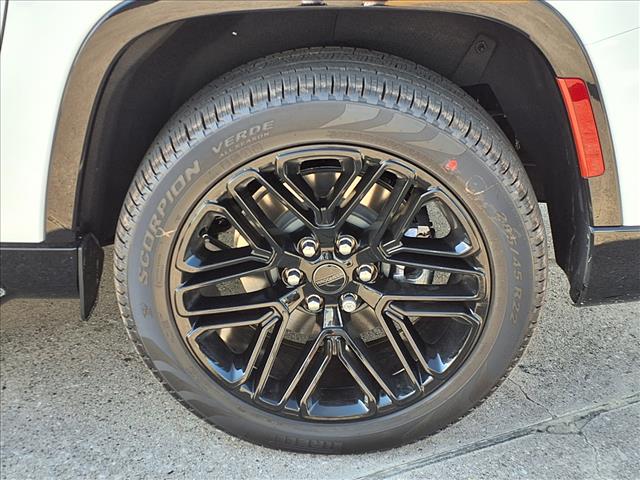 2025 Jeep Wagoneer L Series II