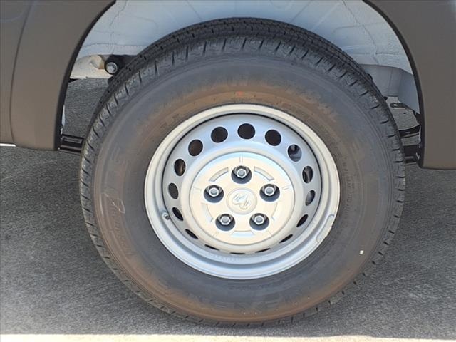 2025 RAM ProMaster Base