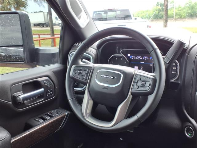 2023 GMC Sierra 2500HD Denali