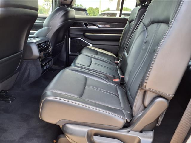2022 Jeep Wagoneer Series II
