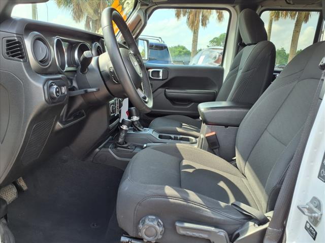 2023 Jeep Gladiator Sport