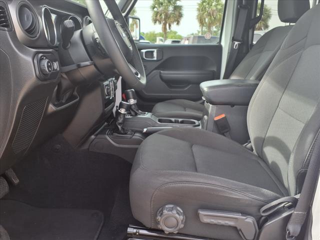 2023 Jeep Gladiator Sport