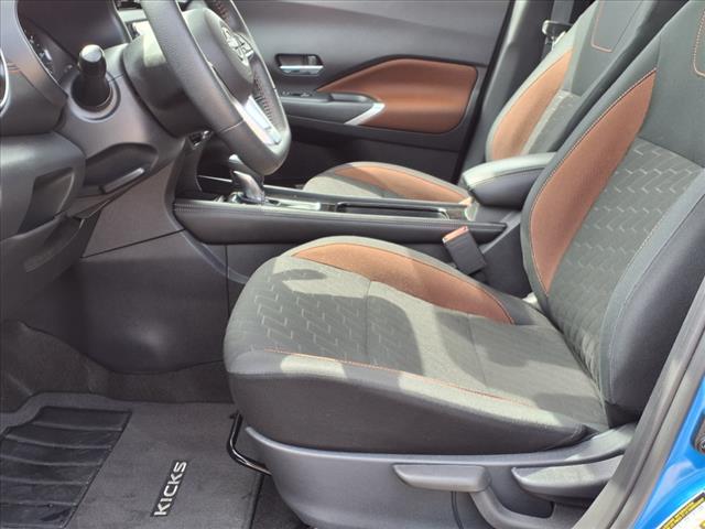 2024 Nissan Kicks SR