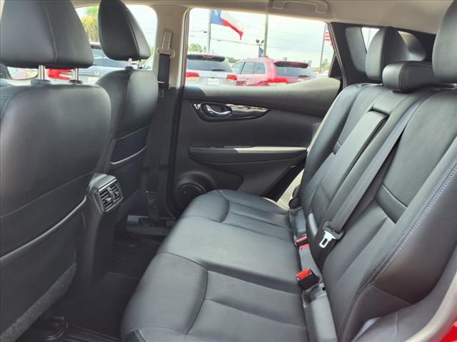 2017 Nissan Rogue Sport SL