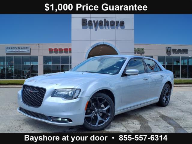 2023 Chrysler 300 S
