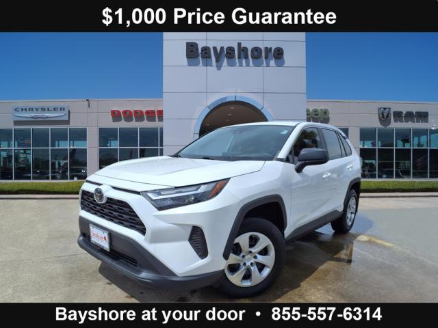 2023 Toyota RAV4 LE
