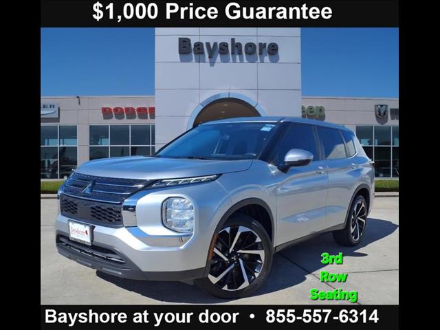 2022 Mitsubishi Outlander ES