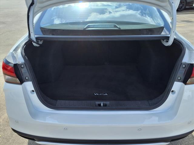 2024 Nissan Versa 1.6 SR