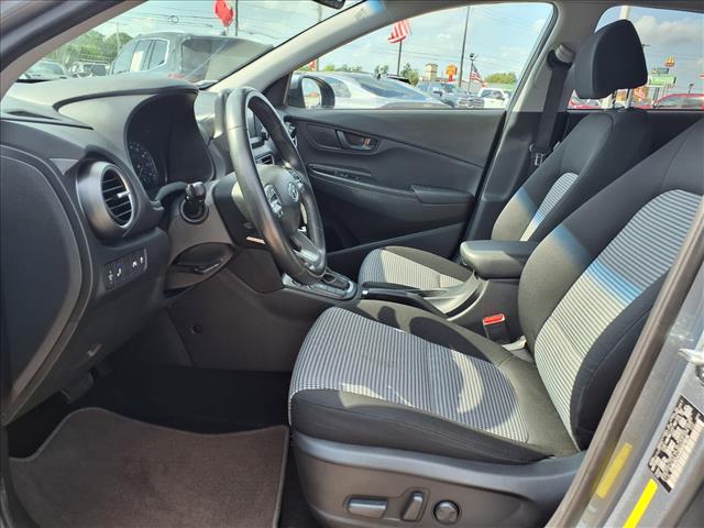 2021 Hyundai KONA SEL Plus