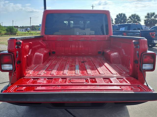 2024 Jeep Gladiator Sport