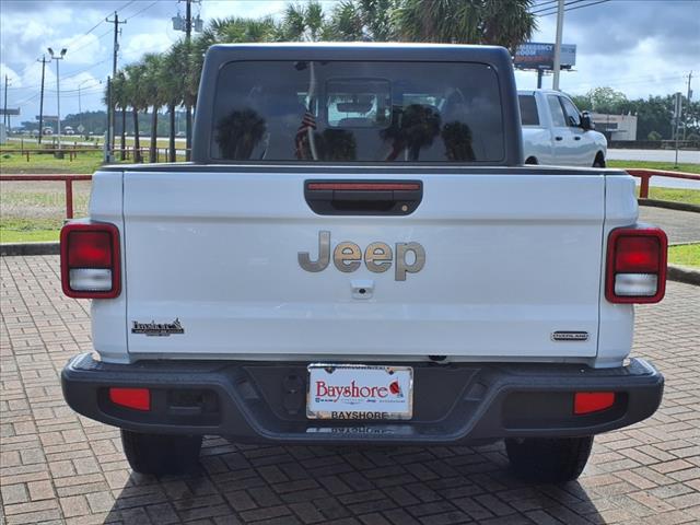 2023 Jeep Gladiator Overland