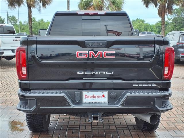 2023 GMC Sierra 2500HD Denali