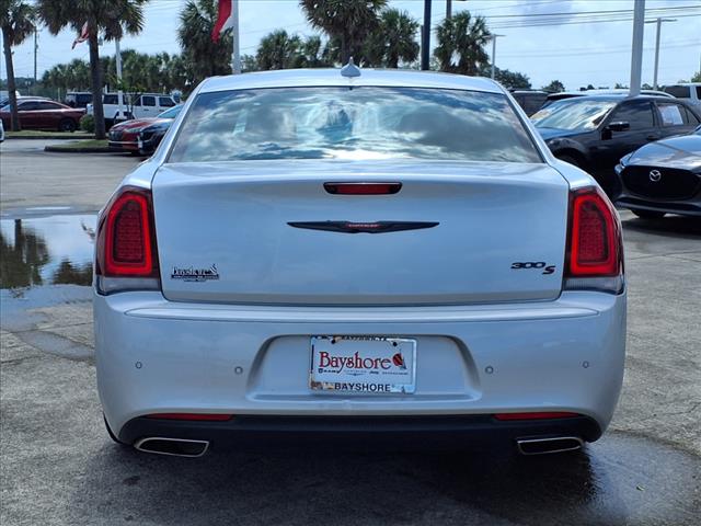 2023 Chrysler 300 S