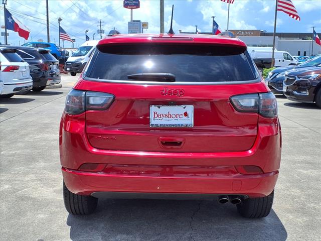 2022 Jeep Compass 