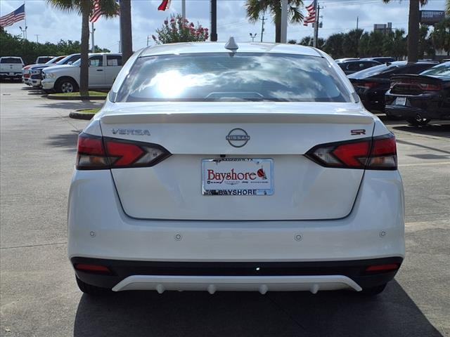 2024 Nissan Versa 1.6 SR