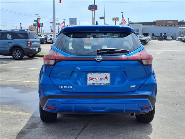 2024 Nissan Kicks SR