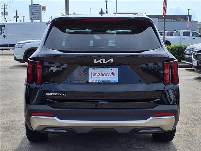2024 Kia Sorento S