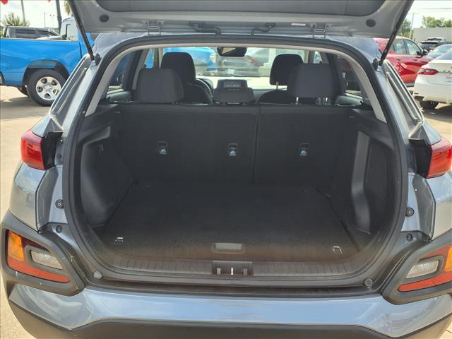 2021 Hyundai KONA SEL Plus