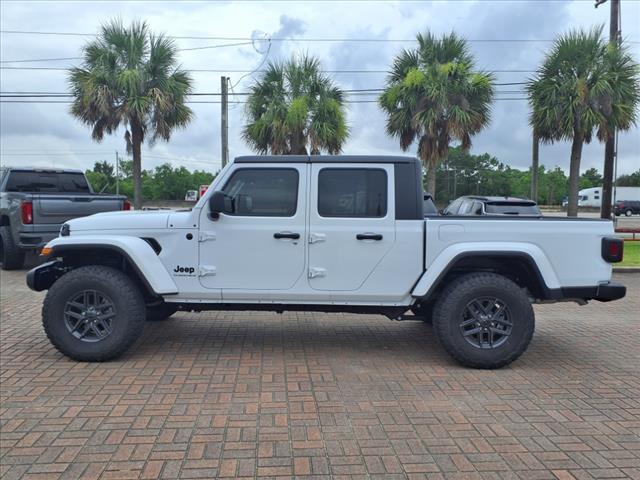 2024 Jeep Gladiator Sport