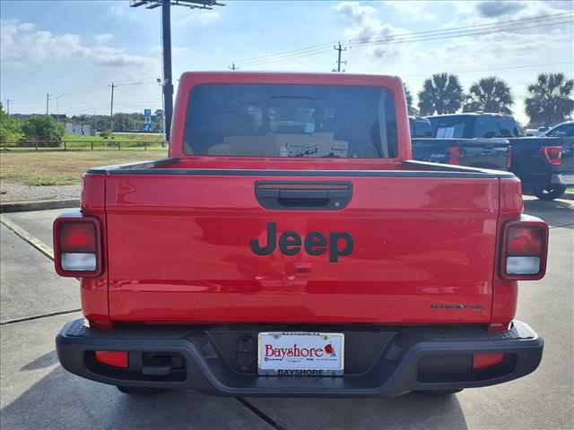 2024 Jeep Gladiator Sport