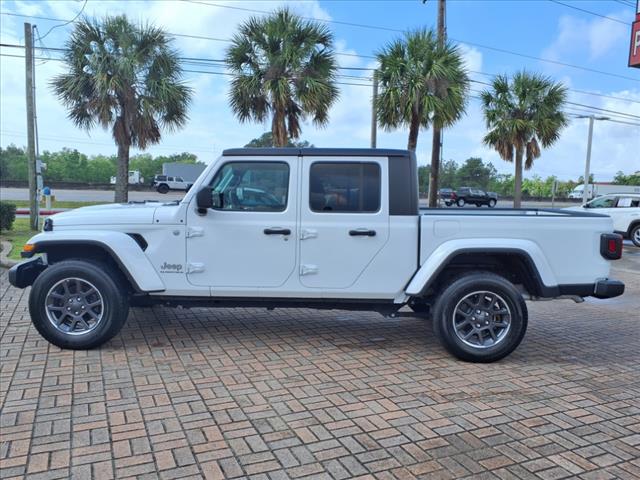 2023 Jeep Gladiator Overland
