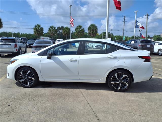 2024 Nissan Versa 1.6 SR