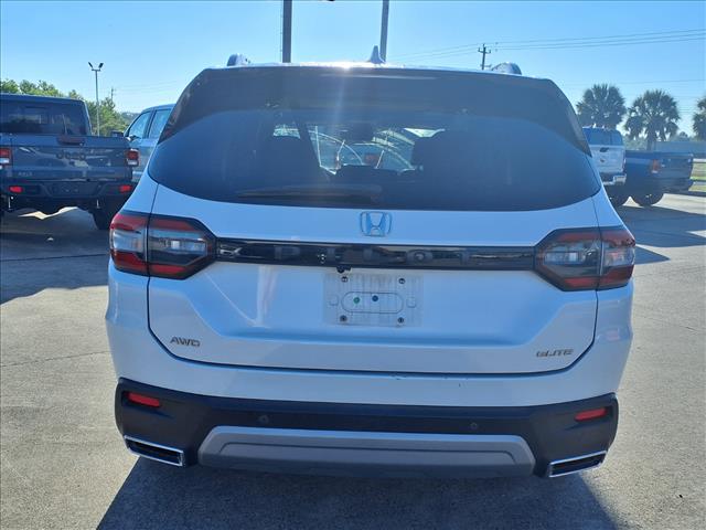 2023 Honda Pilot Elite