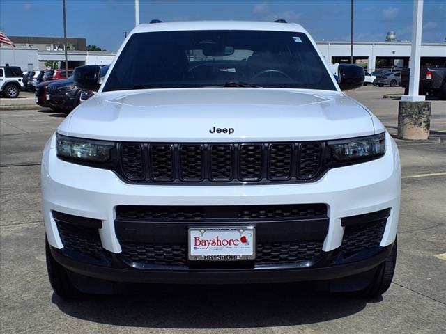 2022 Jeep Grand Cherokee L Altitude