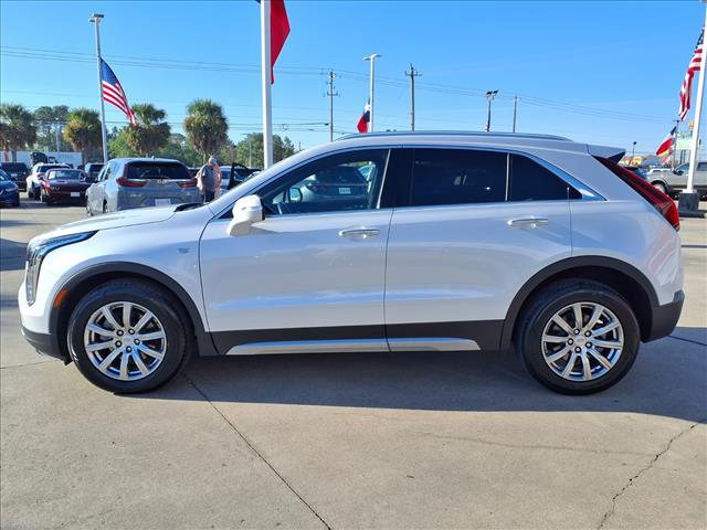 2022 Cadillac XT4 Premium Luxury