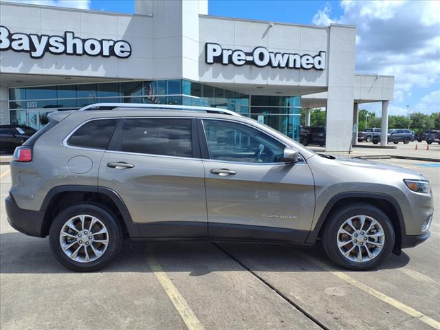 2021 Jeep Cherokee Latitude Lux