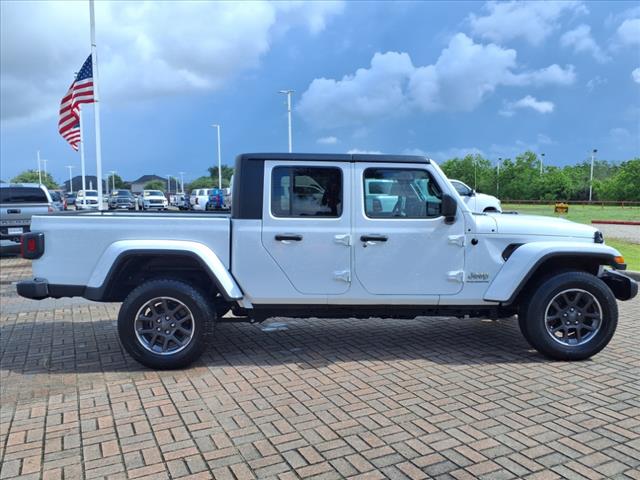 2023 Jeep Gladiator Overland