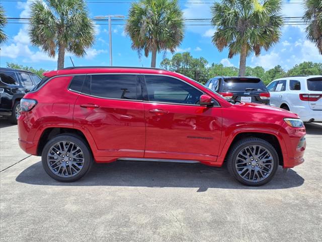2022 Jeep Compass 