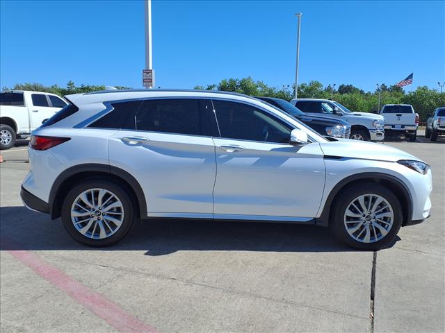 2024 INFINITI QX50 LUXE