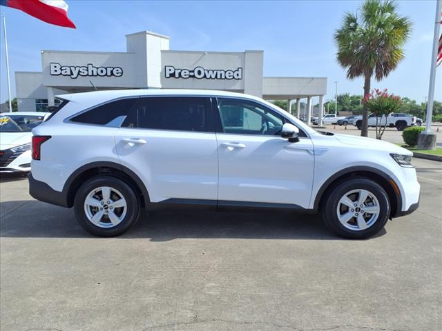 2023 Kia Sorento LX