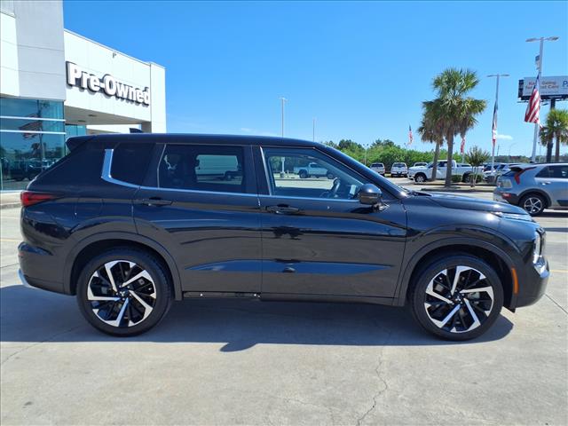 2023 Mitsubishi Outlander SE