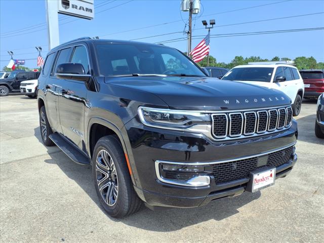 2025 Jeep Wagoneer Base